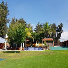 Foto de casa en venta en villa corona acatlan , villa corona centro, villa corona, jalisco, 16277119 No. 01