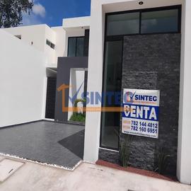 Foto de casa en renta en  , villa de las flores, poza rica de hidalgo, veracruz de ignacio de la llave, 30132195 No. 01