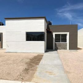 Foto de casa en renta en  , villas de la paz, la paz, baja california sur, 11246710 No. 01