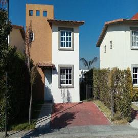 Foto de casa en renta en  , villas del campo, calimaya, méxico, 8088745 No. 01