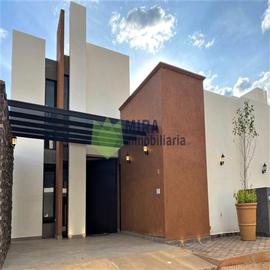 Foto de casa en venta en  , villas del sol, pátzcuaro, michoacán de ocampo, 0 No. 01
