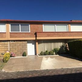 Foto de casa en venta en  , villas fontana, toluca, méxico, 8088755 No. 01