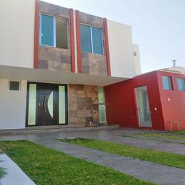 Foto de casa en renta en vista a la mañana 82, sendero las moras, tlajomulco de zúñiga, jalisco, 0 No. 01