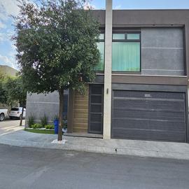 Foto de casa en venta en  , vivenza, san nicolás de los garza, nuevo león, 0 No. 01