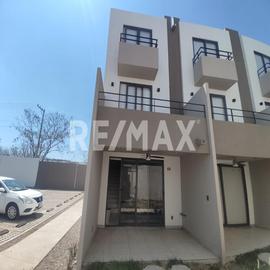 Foto de casa en renta en xcaret , tlayecac, ayala, morelos, 0 No. 01