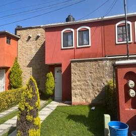 Foto de casa en renta en xinantecatl 42, loma bonita, toluca, méxico, 0 No. 01