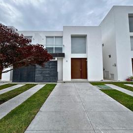 Foto de casa en renta en  , zakia, el marqués, querétaro, 31587104 No. 01