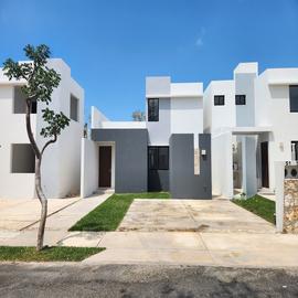 Foto de casa en renta en zamna , nora quintana, mérida, yucatán, 0 No. 01