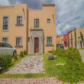 Foto de casa en venta en zirandaro . circuito luna 20, san miguel tres cruces, san miguel de allende, guanajuato, 28537242 No. 01