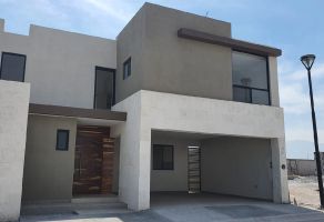 Foto de casa en venta en Los González, Saltillo, Coahuila de Zaragoza, 24677360,  no 01