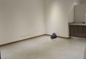 Foto de inmueble en S. Marquez , Col. San Lucas Tepetlacalco C.P. 54055, Tlalnepantla de Baz