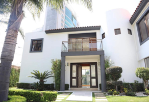 Foto de inmueble en Reserva Territorial Atlixcáyotl, Puerta Paraíso, 72833 San Bernardino Tlaxcalancingo, Pue. #s/n