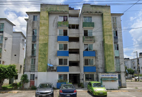 Foto de inmueble en Eucalipto #16, Col. Los Laureles C.P. 93320, Poza Rica de Hidalgo