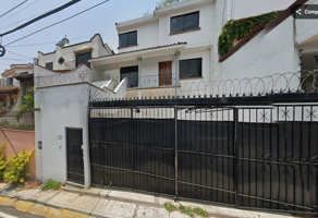 Foto de inmueble en Paseo Atzingo #123, Col. Lomas de Atzingo C.P. 62180, Cuernavaca