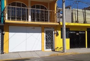 Foto de casa en venta y renta en Los Presidentes, Irapuato, Guanajuato, 25164982,  no 01