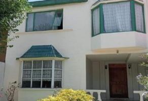 Foto de inmueble en De las Flores 33 #33, Col. El Rosario C.P. 04380, Coyoacán