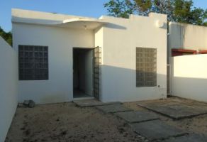 Foto de casa en venta en Las Américas III, Othón P. Blanco, Quintana Roo, 25338531,  no 01