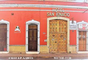 Foto de inmueble en Calle J P García  #205, Col. Oaxaca Centro C.P. 68000, Oaxaca de Juárez