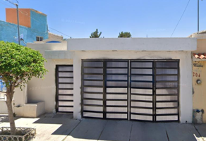 Foto de inmueble en Avenida del Sol Naciente, Col. Villas del Sol C.P. 34237, Durango