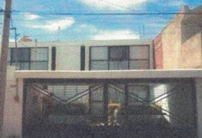 Foto de casa en venta en Jardines de Irapuato, Irapuato, Guanajuato, 25326991,  no 01