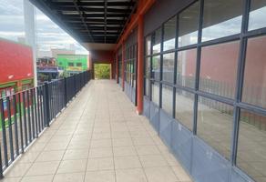Foto de inmueble en Av. Benito Juárez, Col. Centro C.P. 76800, San Juan del Río