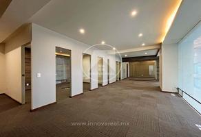 Foto de inmueble en Av. Dr. Jorge Jimenez Cantú, Col. Hacienda de Valle Escondido C.P. 52937, Atizapán de Zaragoza