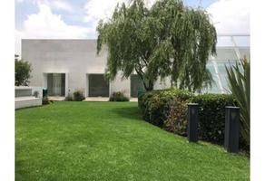 Foto de inmueble en Av. Loma de la Palma, Col. Bosques de las Lomas C.P. 05120, Cuajimalpa de Morelos