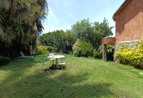Foto de inmueble en Av. Paseo del Conquistador, Col. Lomas de Cortes C.P. 62240, Cuernavaca