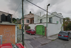 Foto de inmueble en Nueva Inglaterra Poniente #203, Col. San Cristóbal C.P. 62230, Cuernavaca
