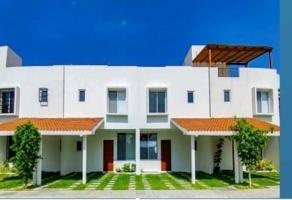 Foto de inmueble en santa fe s n #s/n, Col. Club de Golf Santa Fe C.P. 62790, Xochitepec