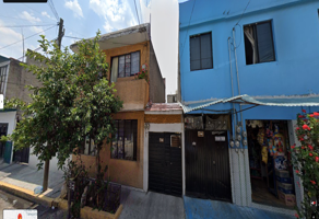 Foto de casa en venta en Prensa Nacional, Tlalnepantla de Baz, México, 30224999,  no 01