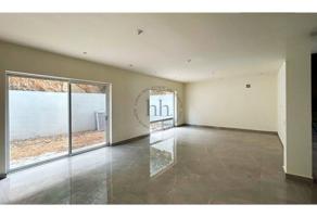 Foto de inmueble en Bosques de San Pedro, Col. Santa Tais C.P. 67328, Santiago