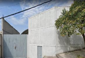 Foto de inmueble en Prolongación Tenochtitlan #348, Col. El Tenayo Norte C.P. 54140, Tlalnepantla de Baz