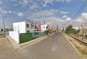 Foto de inmueble en PIEDRAS NEGRAS, Col. Arrayanes C.P. 76807, San Juan del Río