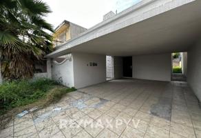 Foto de inmueble en calle, Col. Altavista Invernadero C.P. 64770, Monterrey