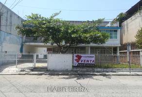 Foto de inmueble en CALLE CLAVIJERO #50, ZONA CENTRO., Col. Túxpam de Rodríguez Cano Centro C.P. 92800, Tuxpan