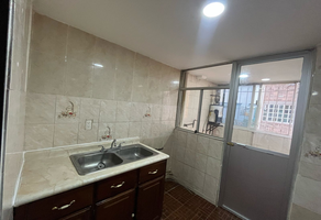 Foto de inmueble en Calz. Vallejo, Col. Santa Rosa C.P. 07620, Gustavo A. Madero
