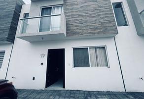 Foto de inmueble en Carretera a Tequisquiapan, Col. Villas del Pedregal II C.P. 76806, San Juan del Río
