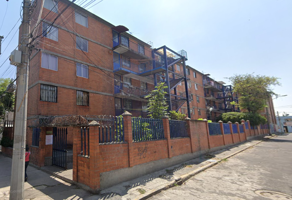 Foto de inmueble en ZACAHUITZCO  #s/n, Col. Zacahuitzco C.P. 09440, Iztapalapa