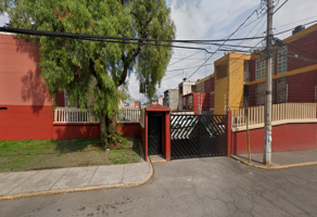 Foto de inmueble en Insurgentes #s/n, Col. La Pradera C.P. 55050, Ecatepec de Morelos