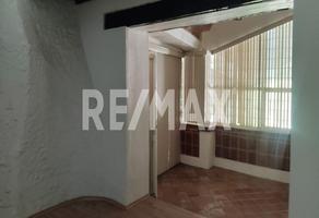Foto de inmueble en Fuente de Guanajuato, Col. Lomas de Tecamachalco Sección Bosques I y II C.P. 52780, Huixquilucan