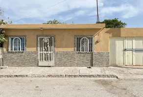 Foto de inmueble en  , Col. José Revueltas C.P. 35157, Lerdo