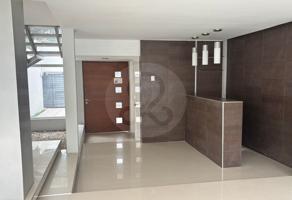 Foto de inmueble en Martin Alonso Pinzón, Col. Colón Echegaray C.P. 53300, Naucalpan de Juárez