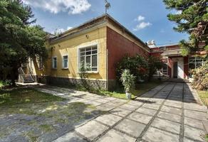 Foto de inmueble en MORELOS, Col. Del Carmen C.P. 04100, Coyoacán