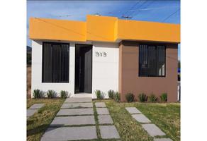 Foto de casa en venta en retorno combatiente de zitácuaro , san juanito itzicuaro, morelia, michoacán de ocampo, 0 No. 01