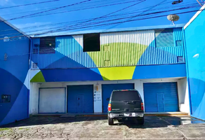 Foto de inmueble en Tulipán Inglés, Col. Los Tulipanes C.P. 62388, Cuernavaca