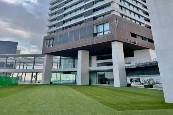 Foto de inmueble en Avenida Alfonso Reyes, Col. Regina C.P. 64290, Monterrey