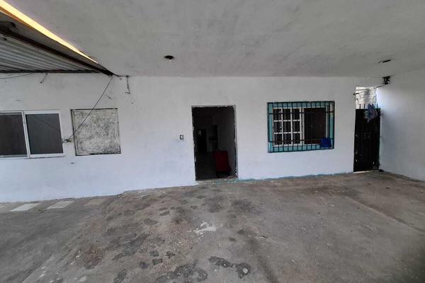 Foto de inmueble en 1, Col. Amalia Solorzano C.P. 97175, Mérida