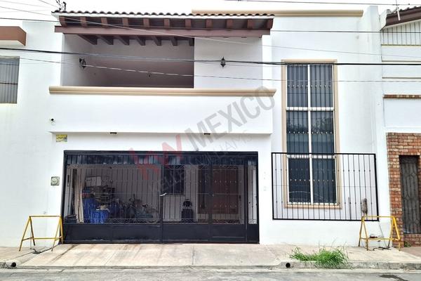 Foto de inmueble en 12 DE DICIEMBRE #308, Col. El Roble C.P. 66450, San Nicolás de los Garza