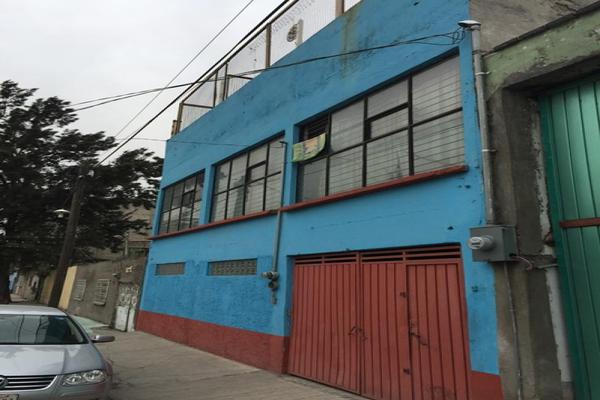 Foto de inmueble en 12 Primavera, Col. Viveros de Xalostoc C.P. 55340, Ecatepec de Morelos